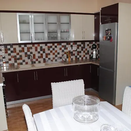 George's Gjirokaster