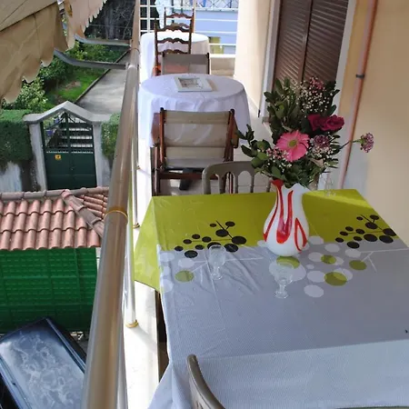 George's Holiday home